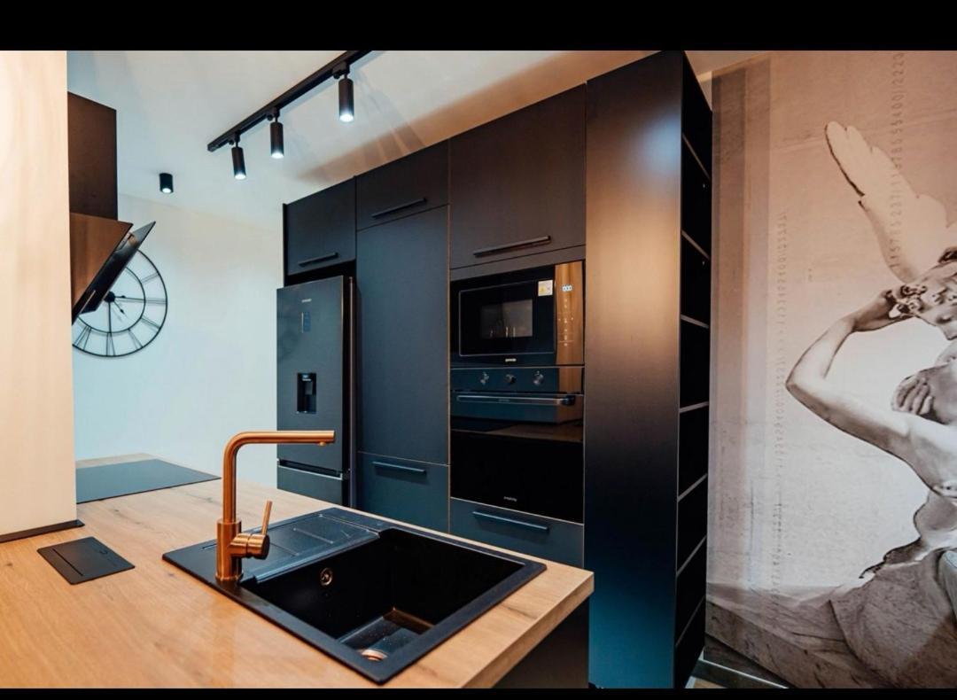 Black Queen Apartment سبليت المظهر الخارجي الصورة